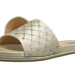 Badgley Mischka Shayna slides Ivory Size 8 New